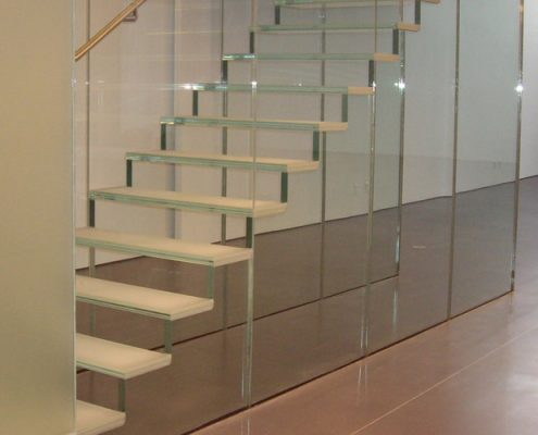 Escaleras de cristal