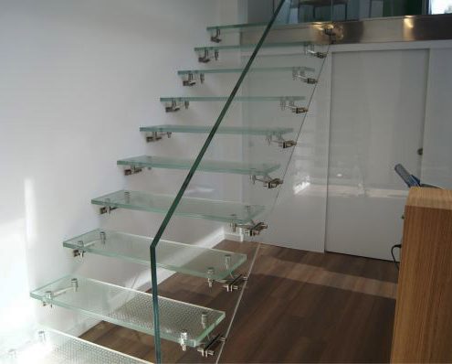 Escaleras de cristal